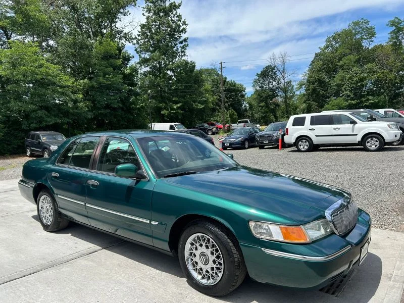 Used 2000 Green Mercury GS Sedan 4D image 11
