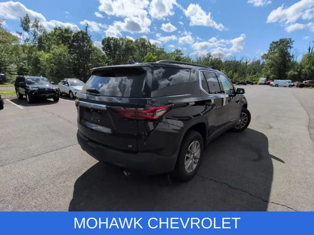 Used 2023 Mosaic Black Metallic Chevrolet LT Cloth image 4