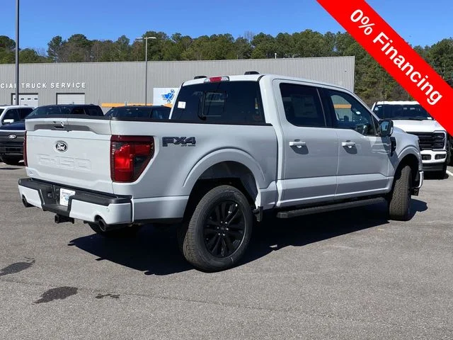 New 2026 White Ford XLT image 3