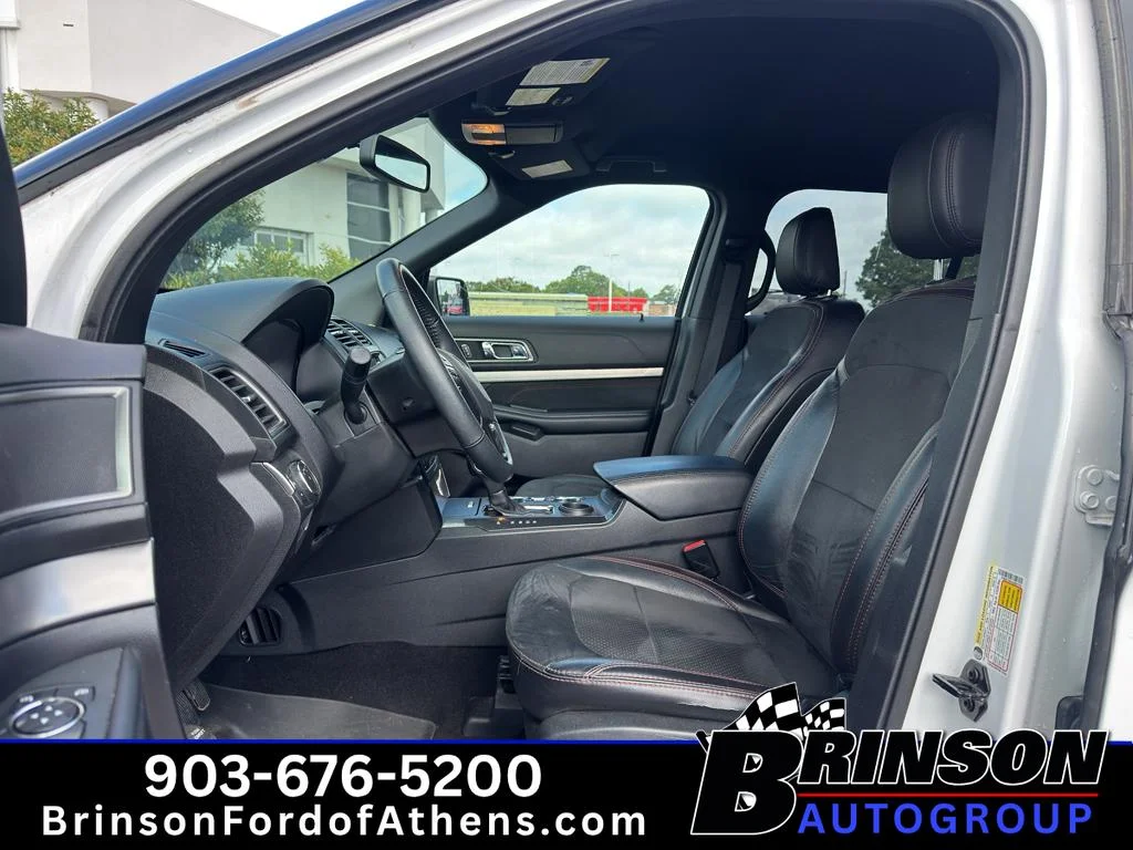 Used 2018 Oxford White Ford XLT image 13
