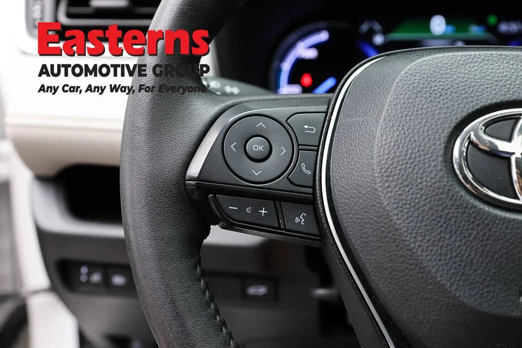 Used 2024 White Toyota XLE image 15