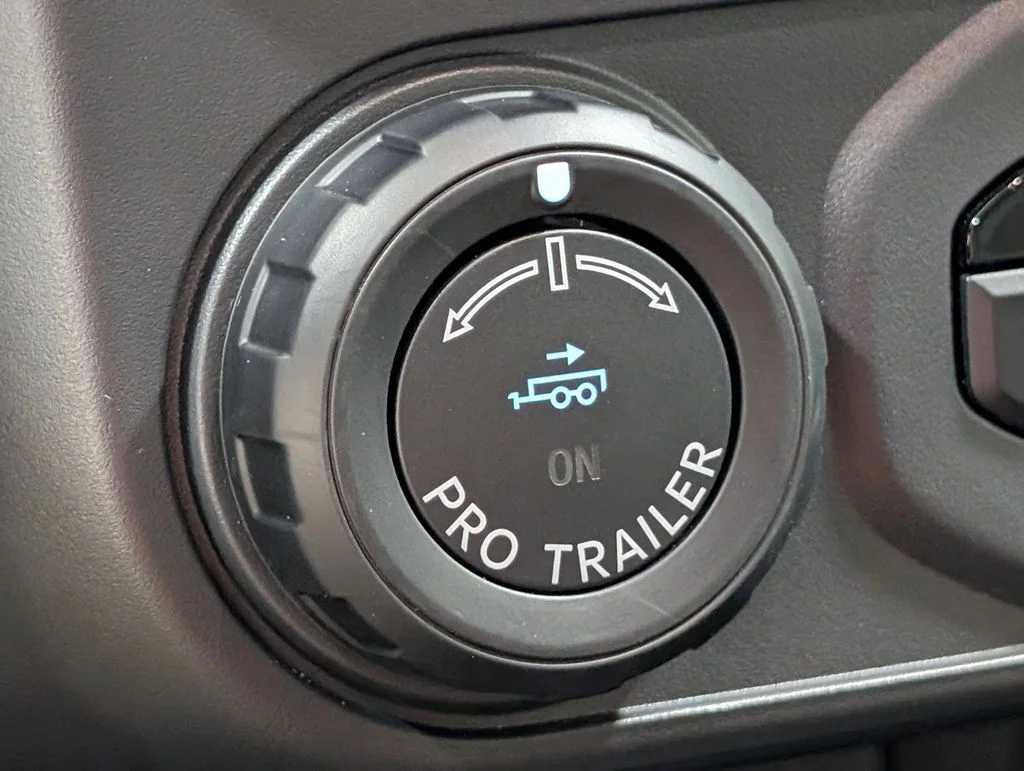 New 2026 Oxford White Ford Lariat® image 7