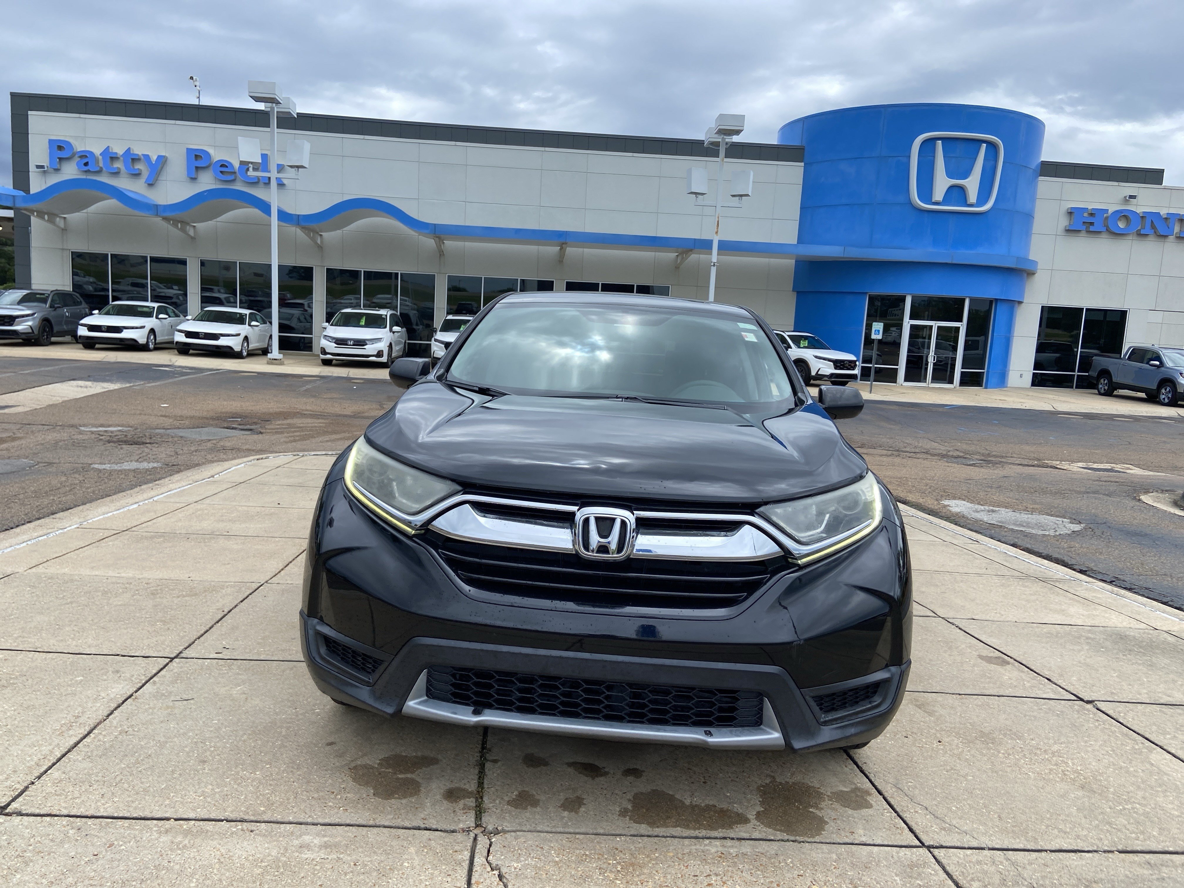 Used 2018 Crystal Black Pearl Honda LX image 4