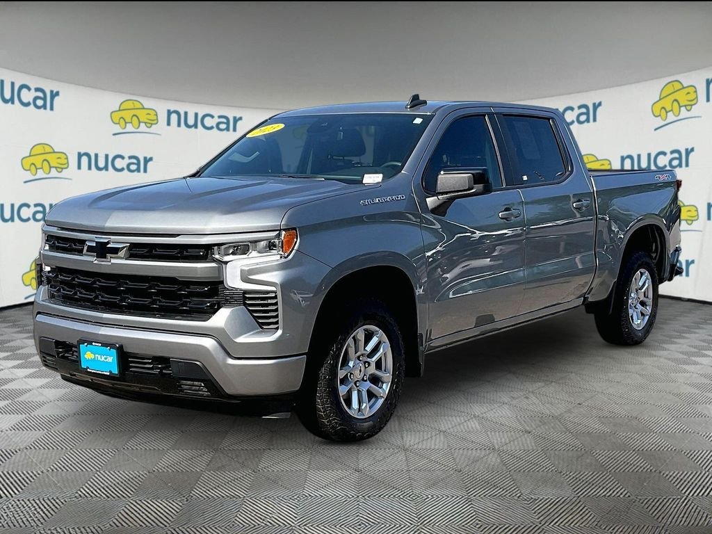 Used 2023 Gray Chevrolet RST image 3