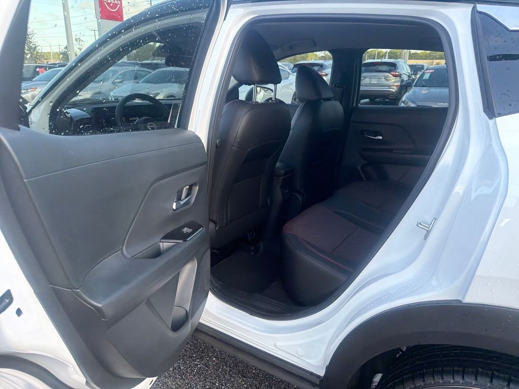 New 2026 Nissan Kicks SR 4D Sport Utility