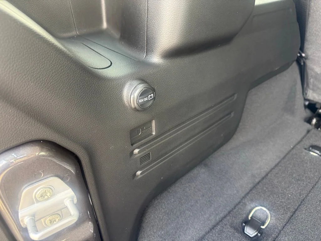 New 2026 Granite Crystal Metallic Clear-Coat Exterior Paint Jeep 85th Anniversary Edition image 50