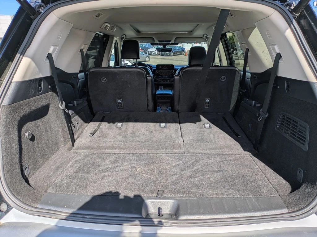 Certified Used 2024 Super Black Nissan SL image 14