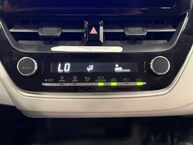 Used 2024  Toyota LE image 23