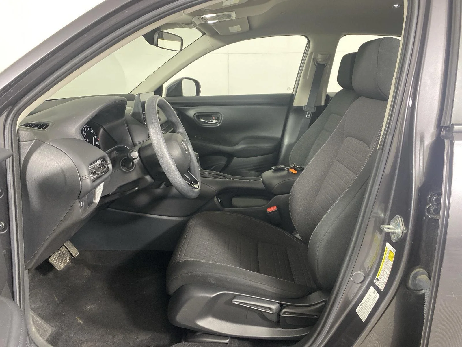 Used 2023 Modern Steel Metallic Honda LX image 13