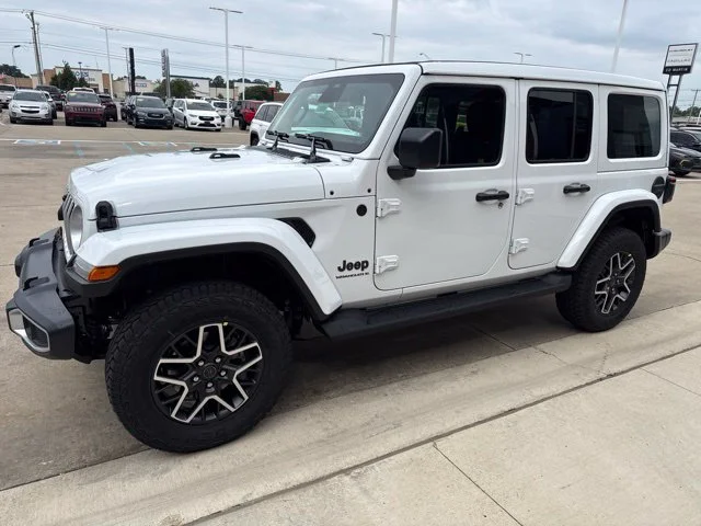 New 2027 White Jeep Sahara image 10