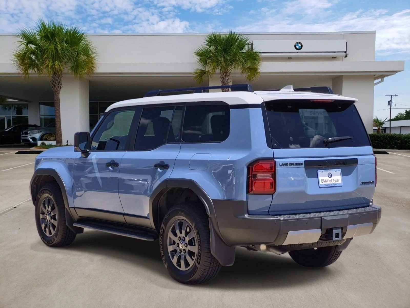 Used 2025 Heritage Blue/Gray Scape Toyota Base image 4