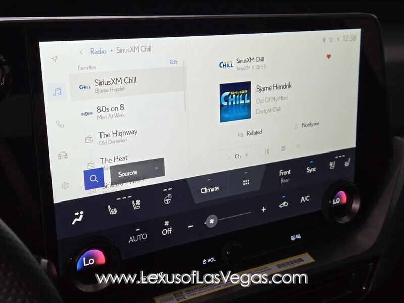 2026 Lexus TX 500h F-Sport - Photo 17