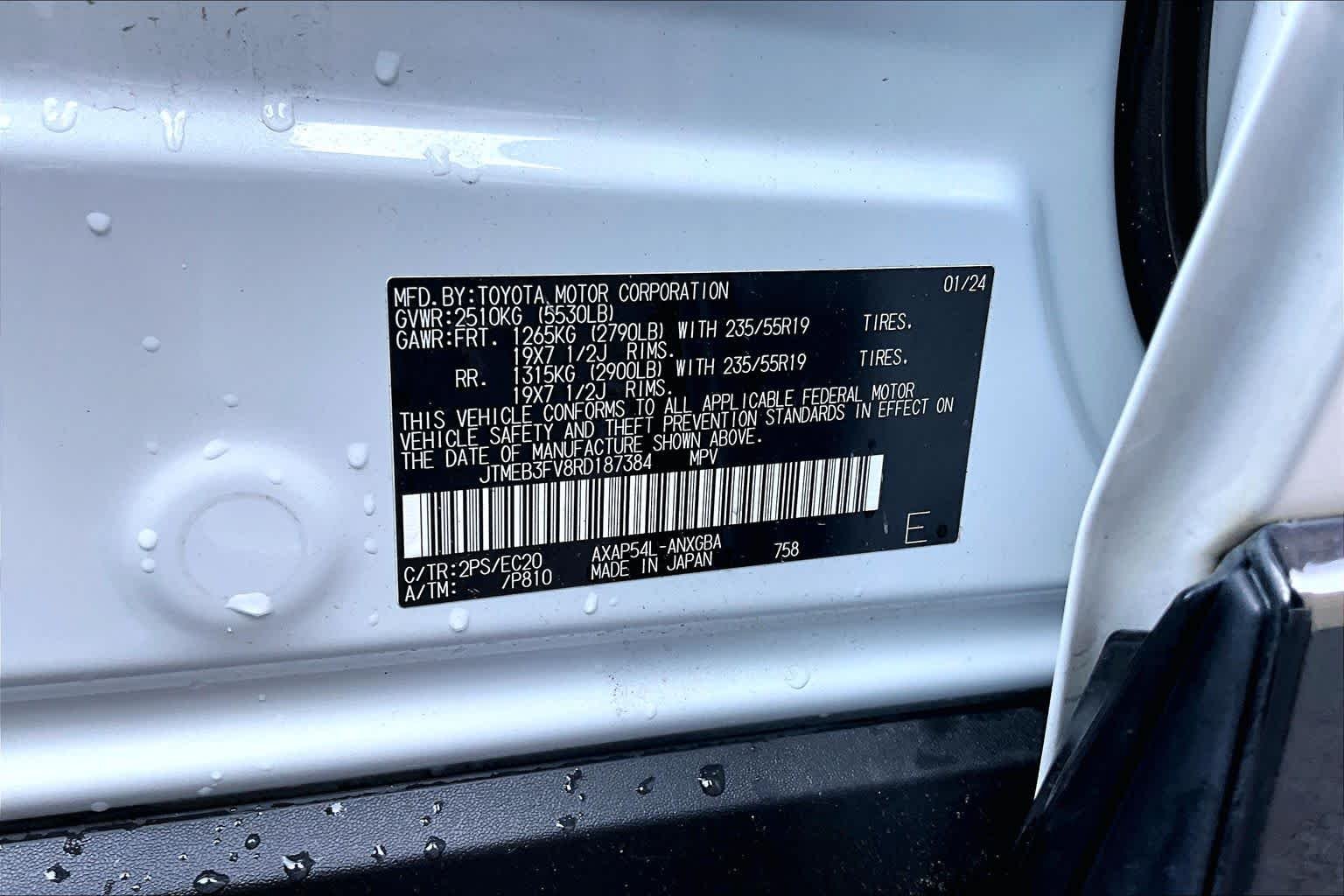 Used 2024 Wind Chill Pearl/Midnight Black Metallic Toyota XSE image 34