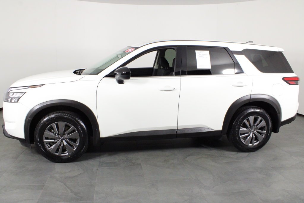 2024 Nissan Pathfinder S - Photo 13