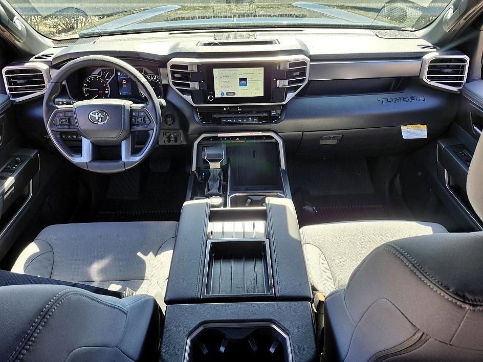 2025 Toyota Tundra SR5 - Photo 13