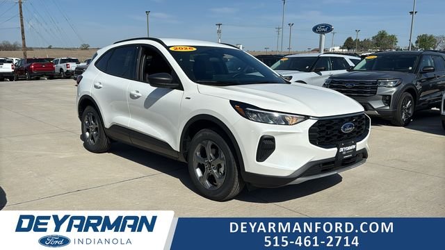 2026 Ford Escape ST-Line AWD's photo
