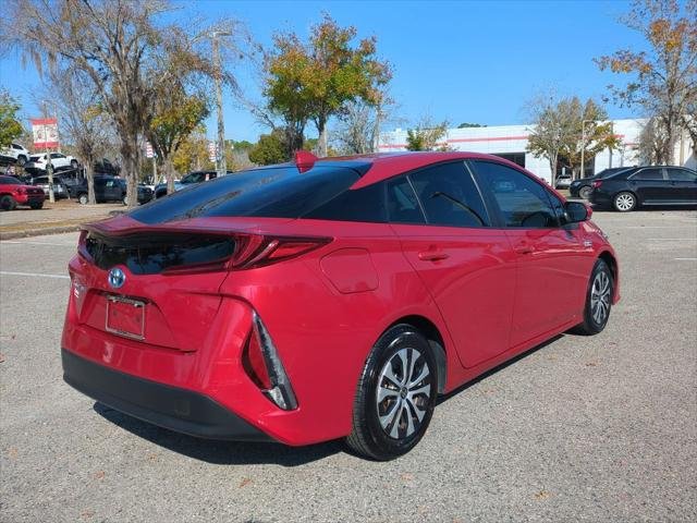 Certified Used 2022 EMOTIONAL RED 2 Toyota  image 5