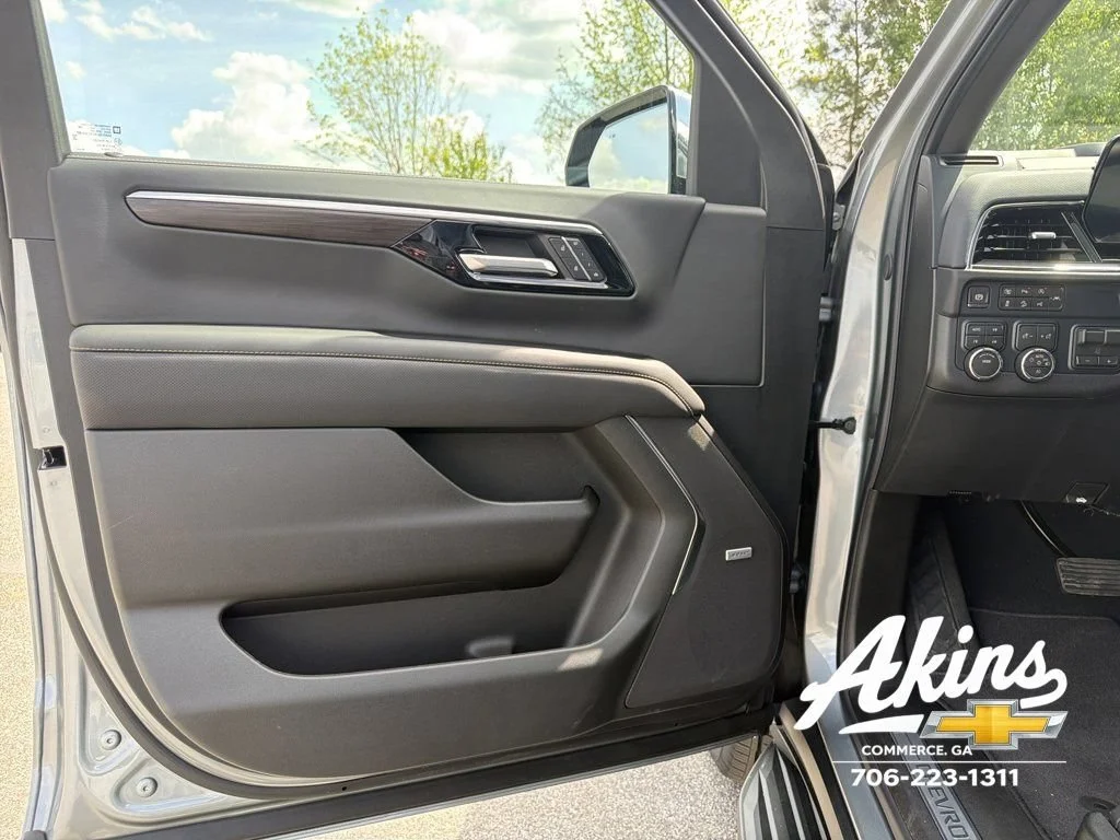 New 2026 Sterling Gray Metallic Chevrolet Premier image 18