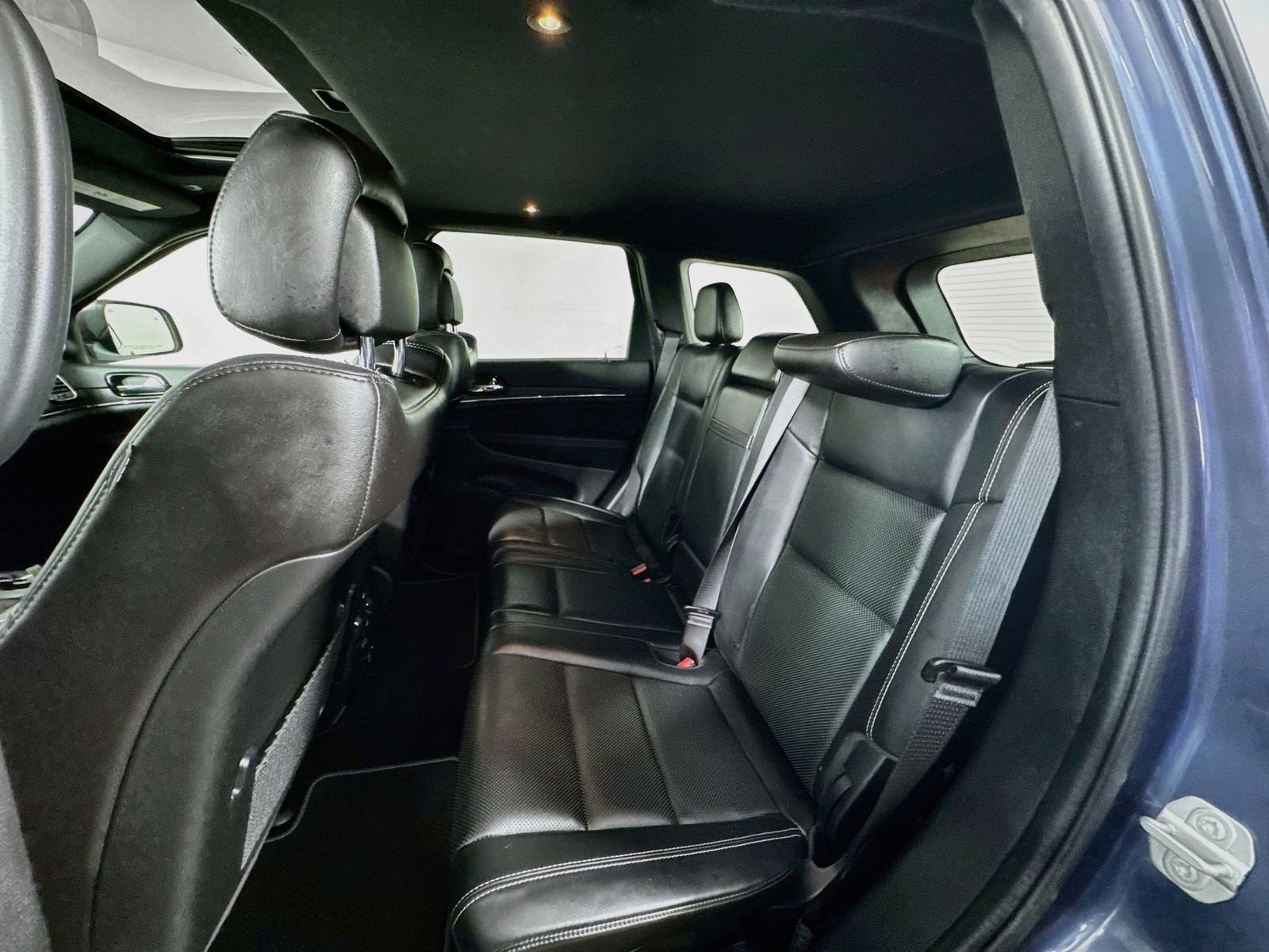 Used 2021 Blue Jeep Limited image 21