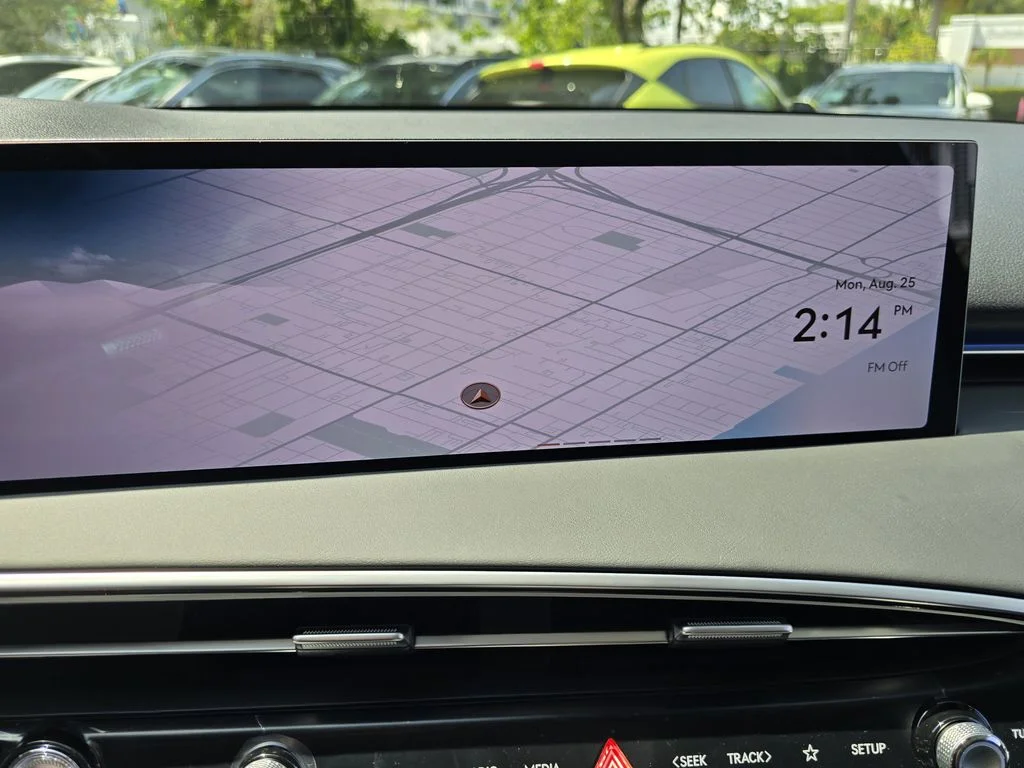 New 2026 Silver Genesis 2.5T Advanced image 21