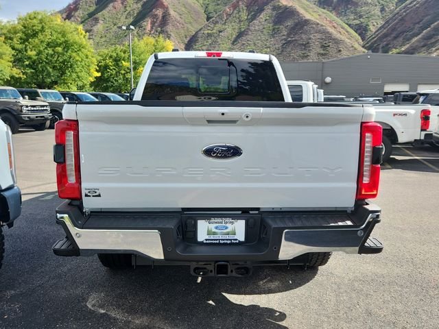 New 2026 Oxford White Ford F-350® XLT image 4