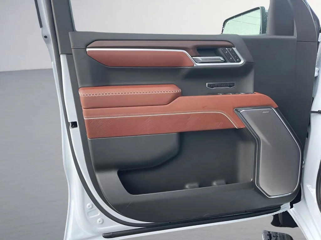 New 2026 Glacier White Tricoat GMC Denali Ultimate image 10