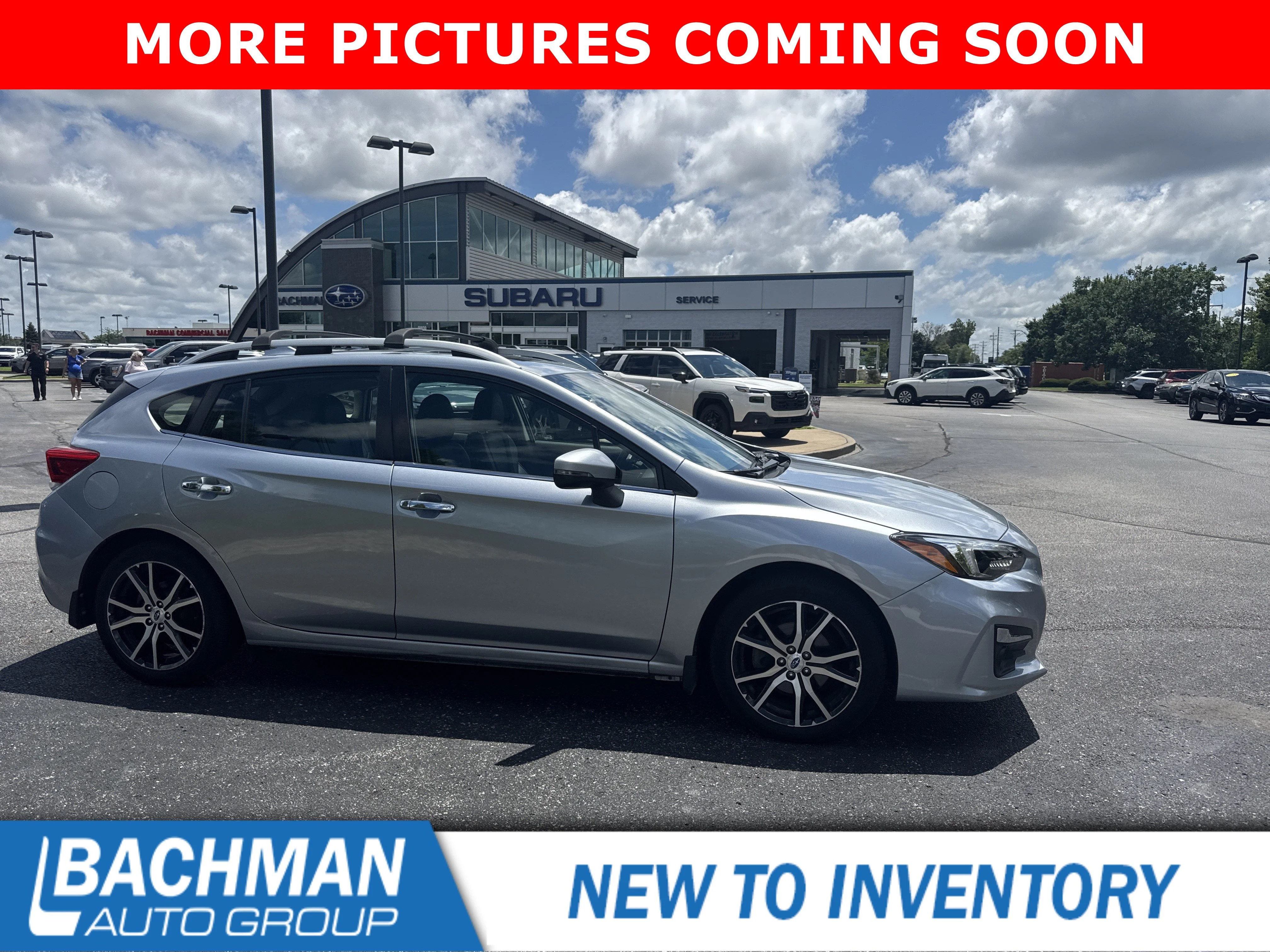 Used 2017 Ice Silver Metallic Subaru Limited image 2