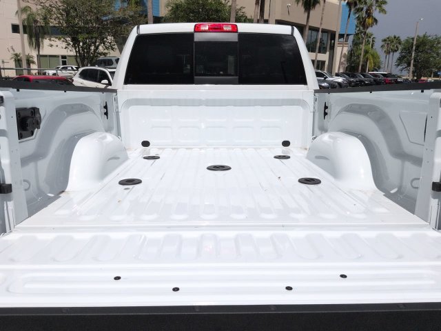 2026 RAM 3500 Tradesman - Photo 13
