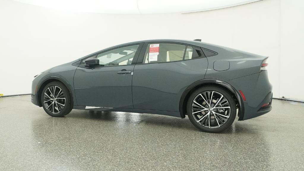 New 2026 Guardian Gray Toyota Limited image 5