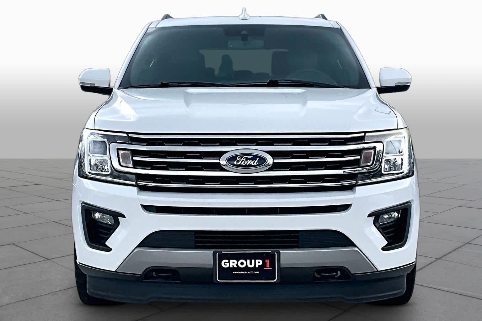 Used 2019 Oxford White Ford XLT image 4