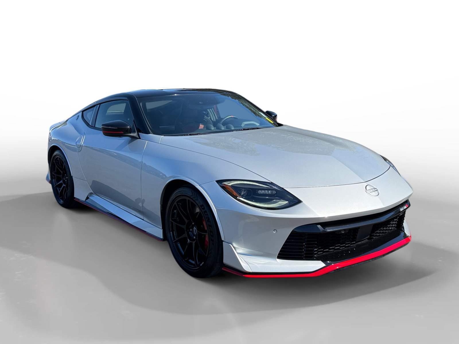 Used 2024 Brilliant Silver Nissan NISMO image 7