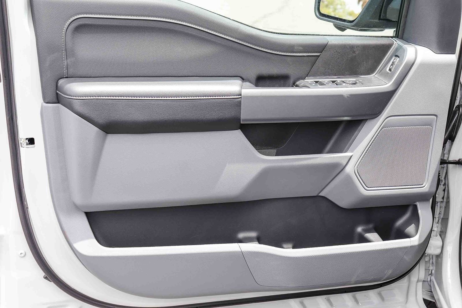 New 2026 Avalanche Ford XLT image 21