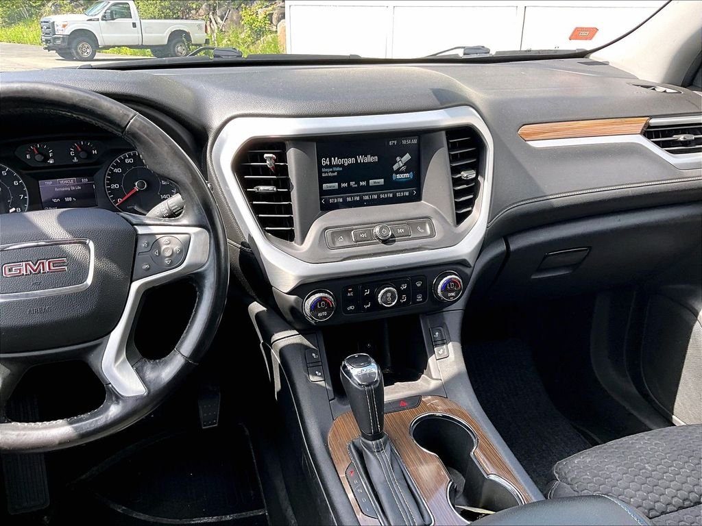 Used 2019 Summit White GMC SLE-2 image 19