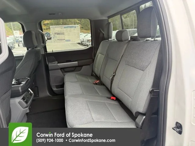 New 2026 Oxford White Ford XLT image 10