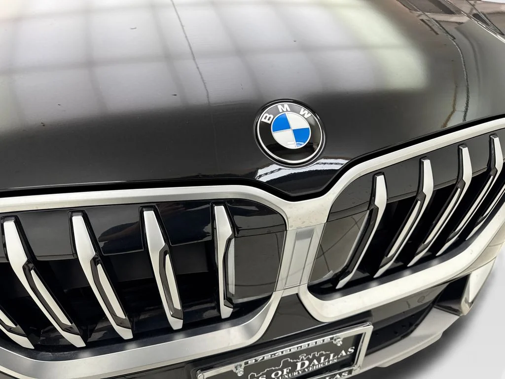 Used 2026 Black BMW xDrive28i image 26
