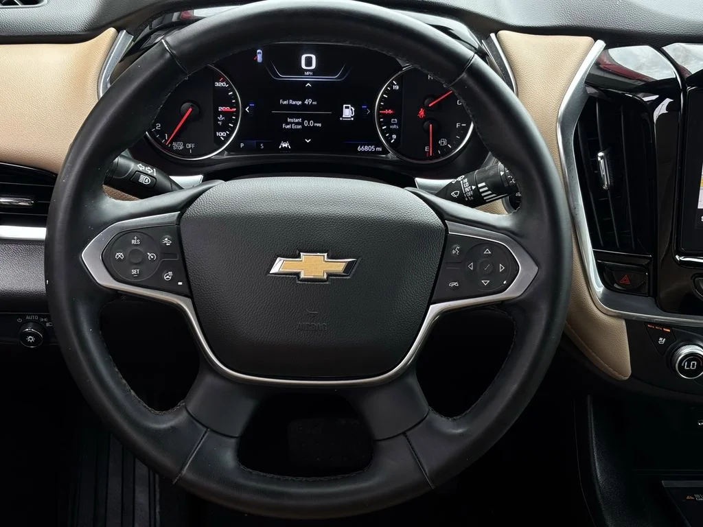 Used 2023 Red Chevrolet Premier image 12