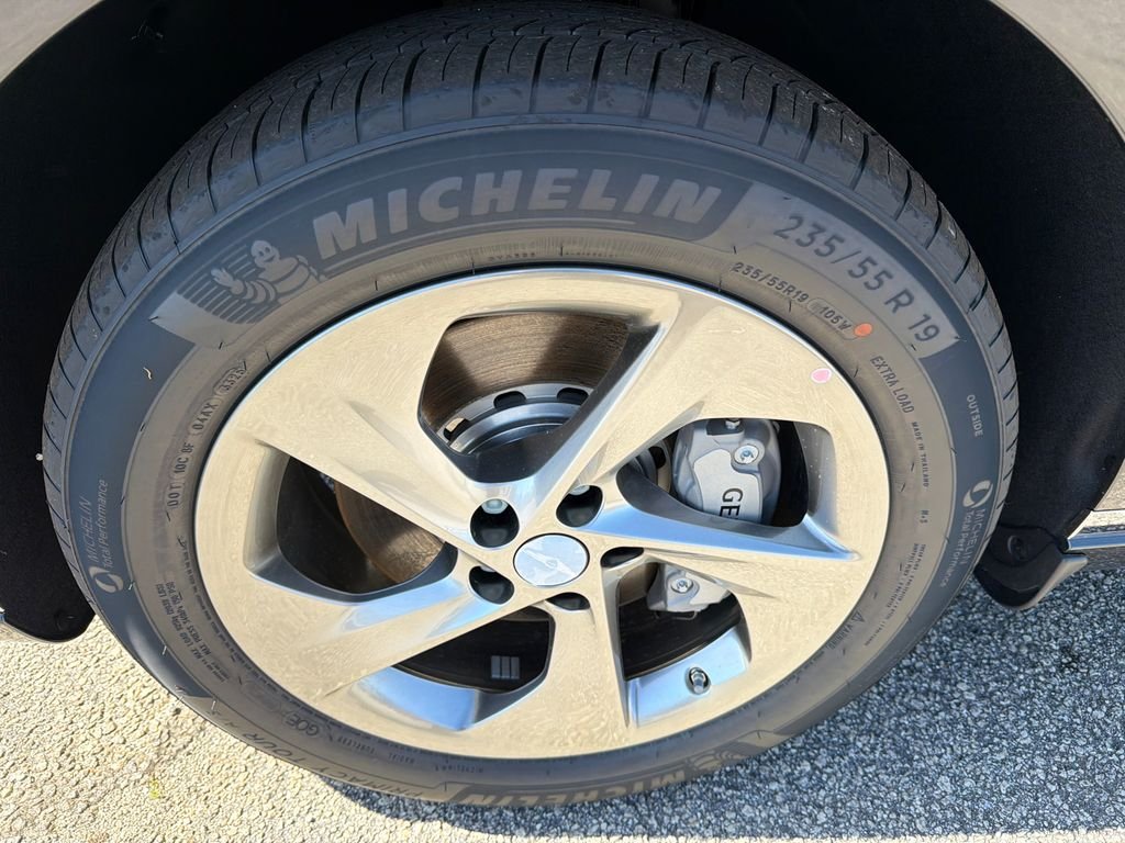 New 2026 Gray Genesis 2.5T image 11
