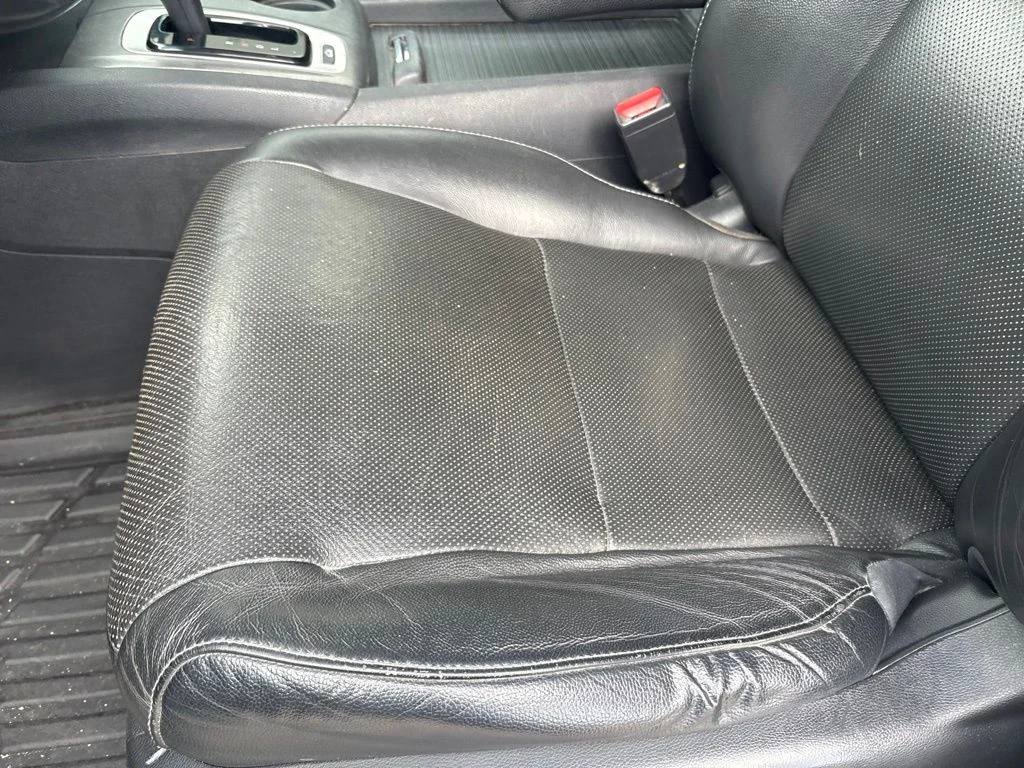 Used 2017 Silver Honda RTL-T image 12
