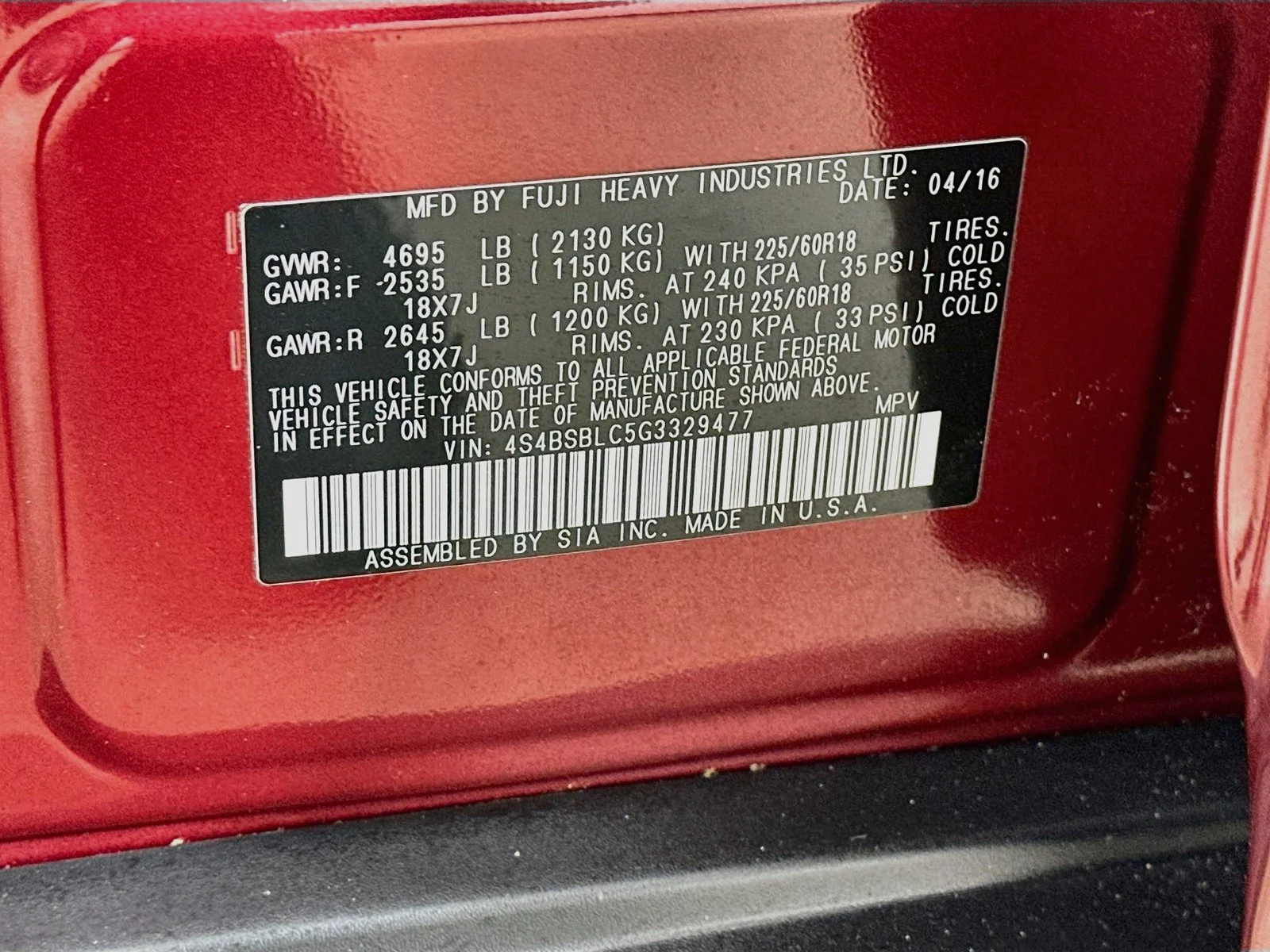 Used 2016 Red Subaru  image 49