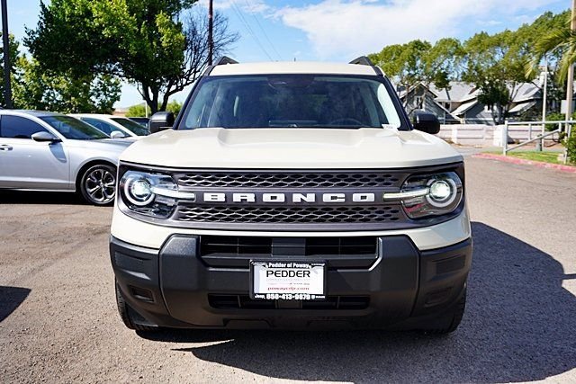 Used 2025 Beige Ford Big Bend image 9