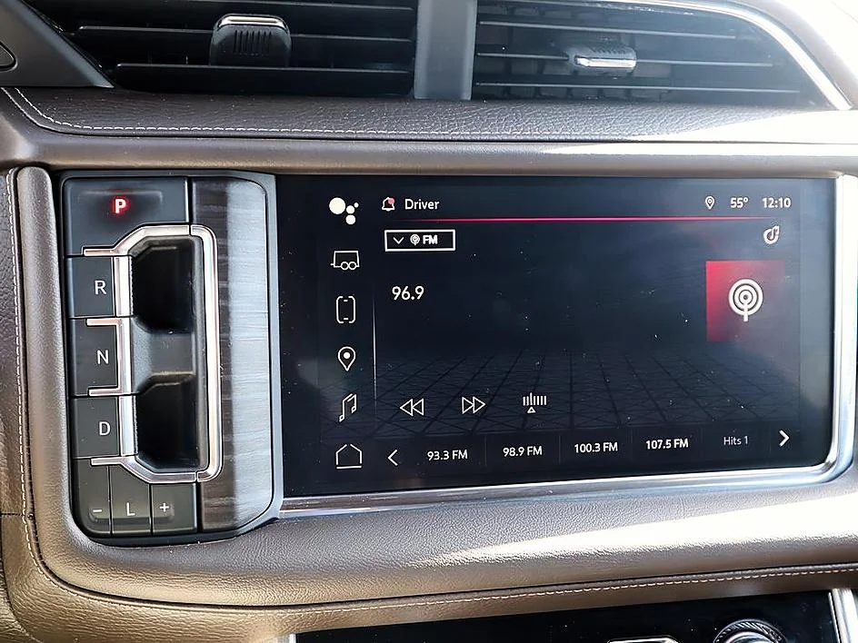 Used 2023 Pearl Beige Metallic GMC Denali image 20