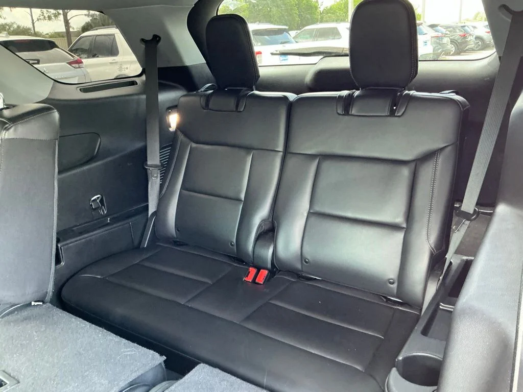 Used 2023 White Ford XLT image 28