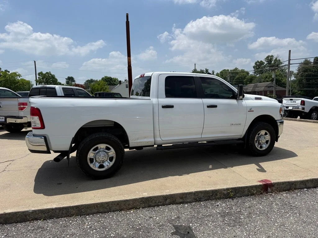 Used 2022 White Ram Big Horn image 6