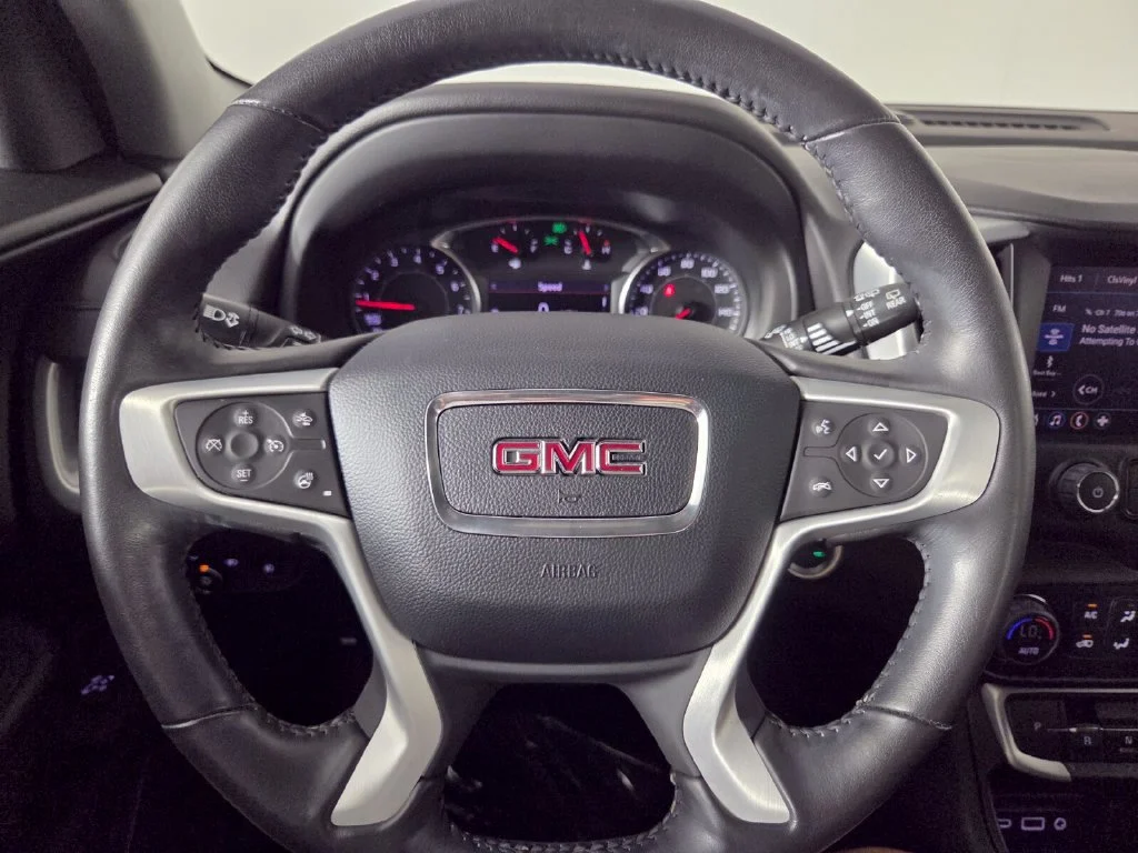Used 2022 Summit White GMC SLT image 15