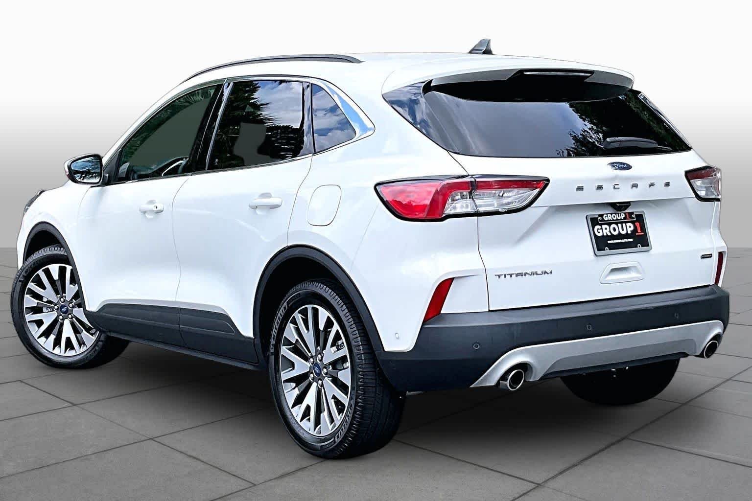 Used 2020 Star White Metallic Tri-Coat Ford Titanium Hybrid image 12