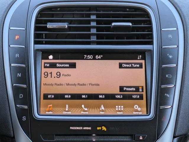 Certified Used 2019 Mocha Lincoln Reserve image 18