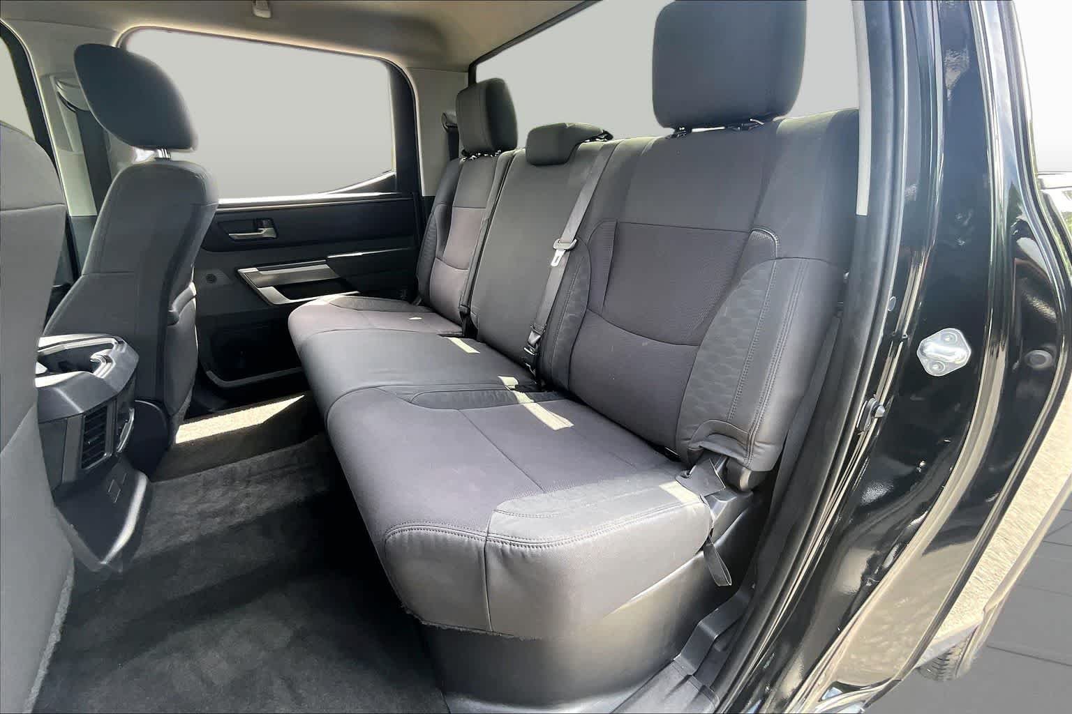 Used 2022 Midnight Black Metallic Toyota SR5 image 19