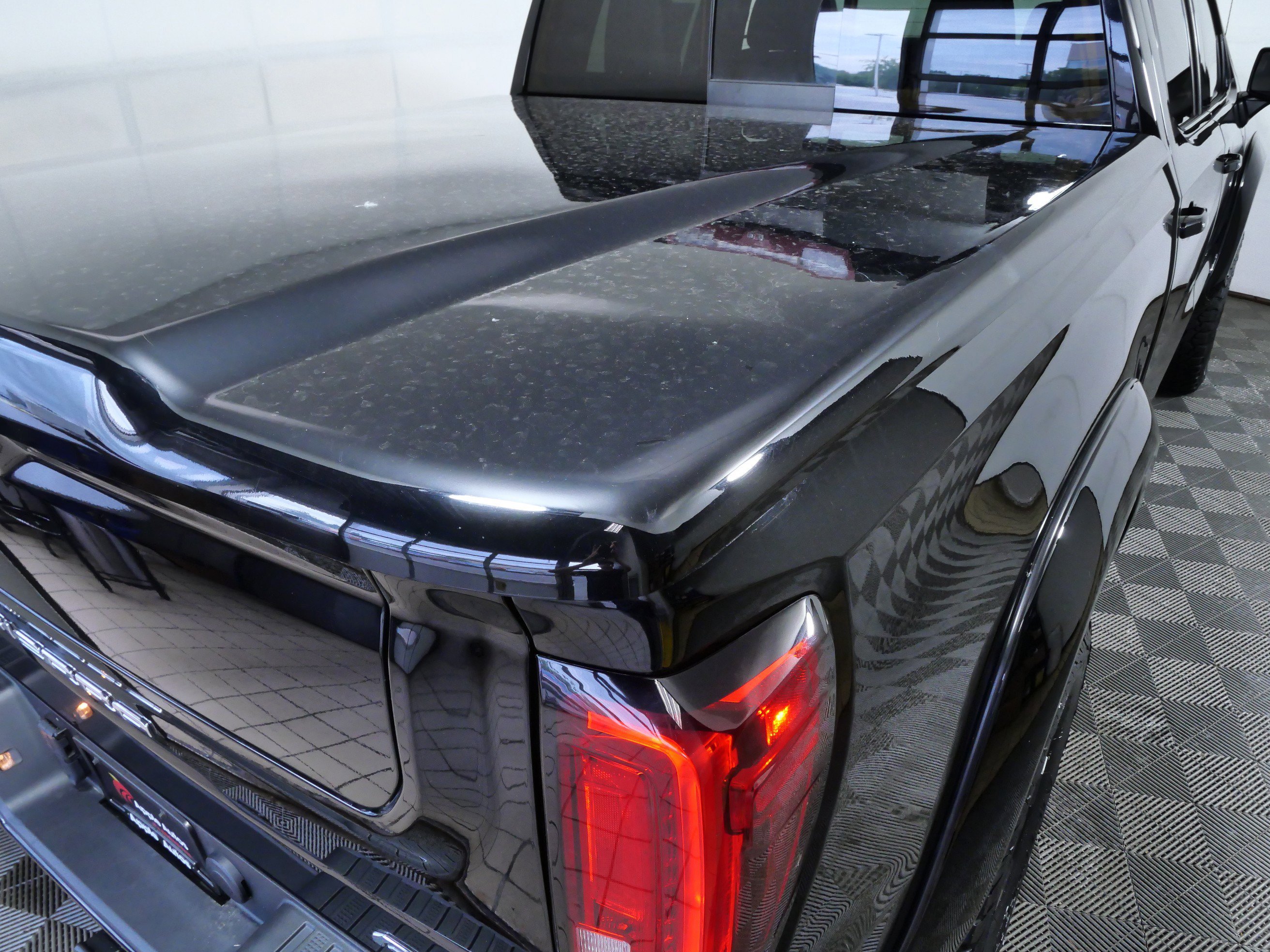 Certified Used 2020 Onyx Black GMC AT4 image 10