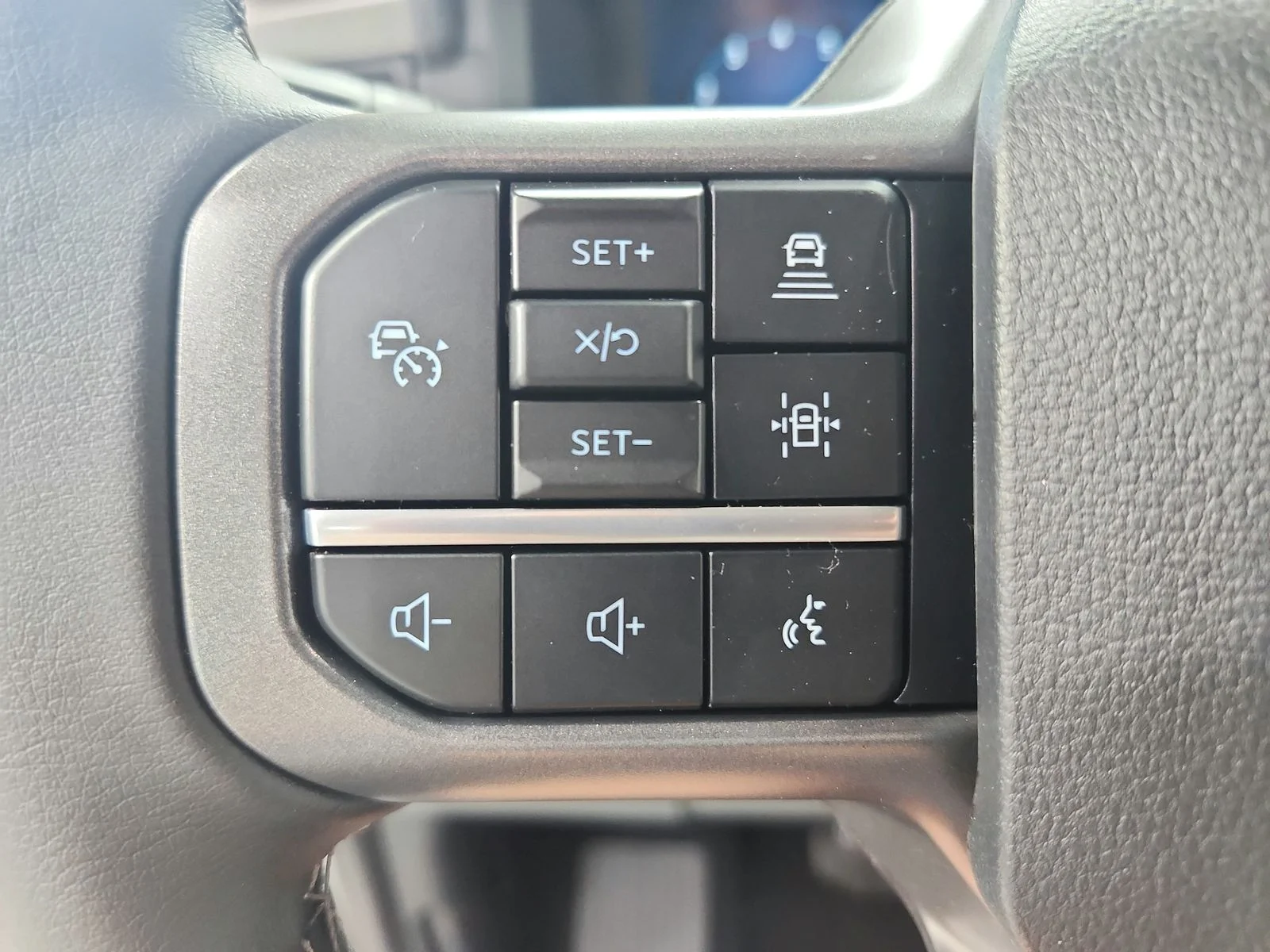 New 2026 White Ford XLT image 23