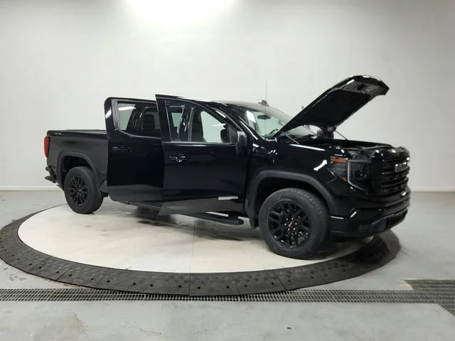 Used 2023 ONYX BLACK GMC Elevation image 10
